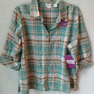 Chic L plaid shirt